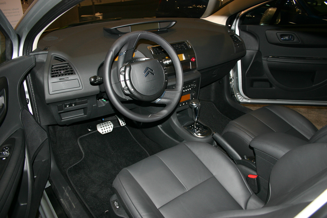 Image #67, Original IMG_1727, January 06, 2006, 1/60 sec at f / 4.0, , , ISO 400, 