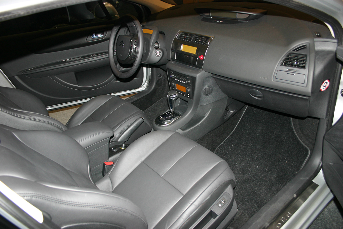 Image #72, Original IMG_1730, January 06, 2006, 1/60 sec at f / 4.0, , , ISO 400, 