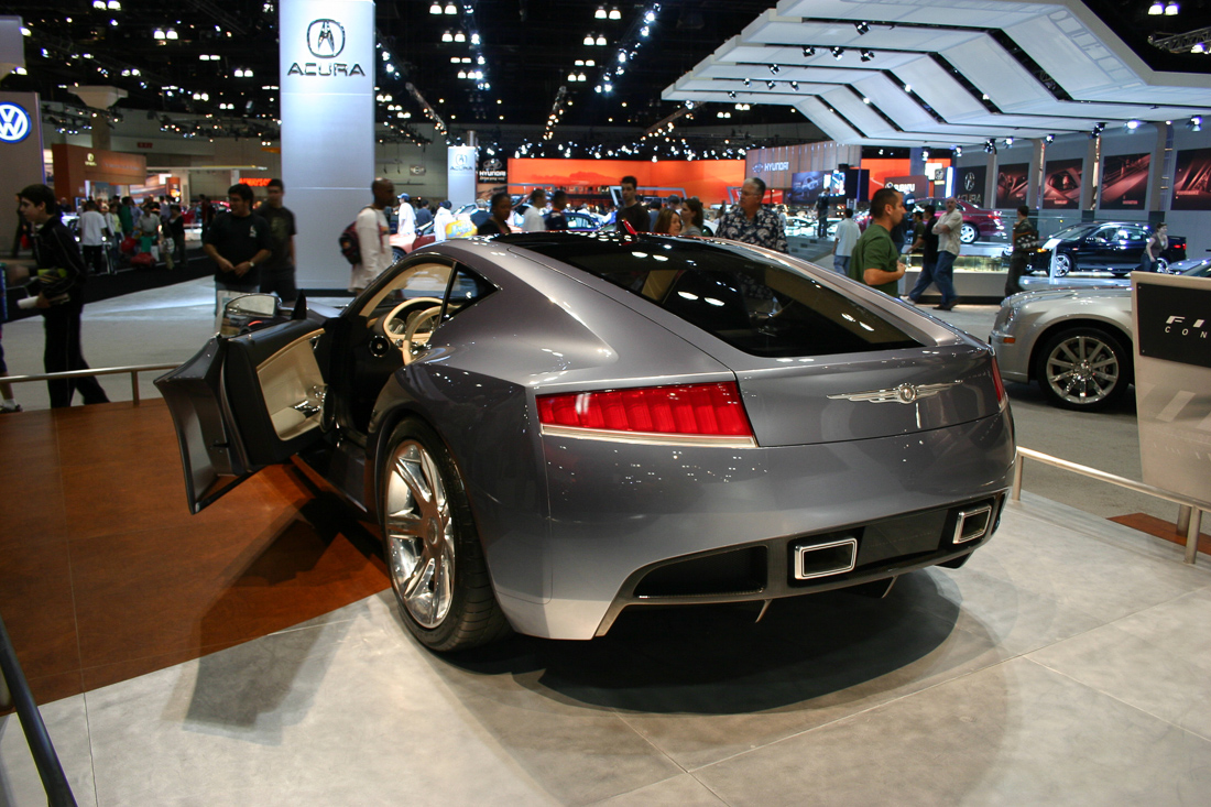 Image #90, Original IMG_1740, January 06, 2006, 1/25 sec at f / 5.6, , , ISO 400, 