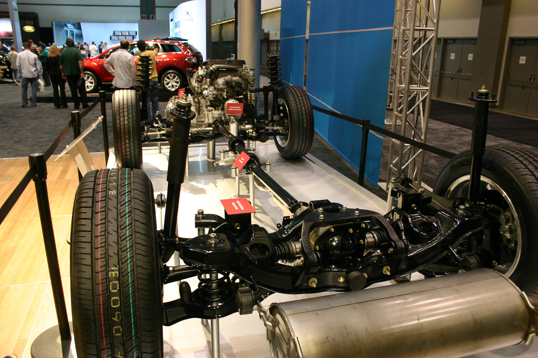 Image #105, Original IMG_1748, January 06, 2006, 1/15 sec at f / 5.6, , , ISO 400, 