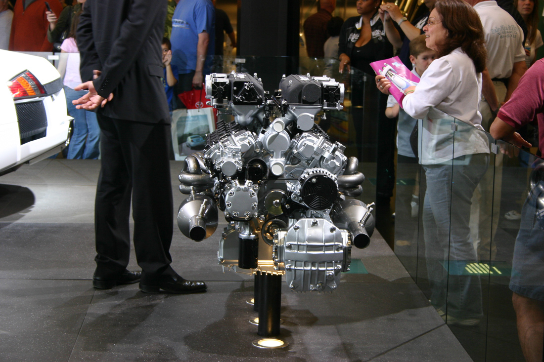 Image #169, Original IMG_1782, January 06, 2006, 1/30 sec at f / 5.6, , , ISO 400, 