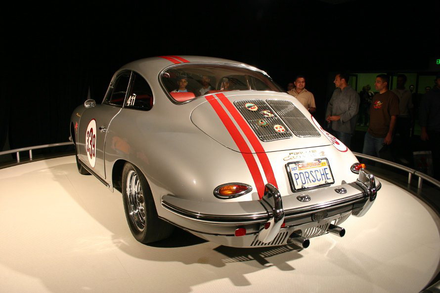 Image #158, Original la10, January 06, 2006, 1/25 sec at f / 5.6, , , ISO 400, 