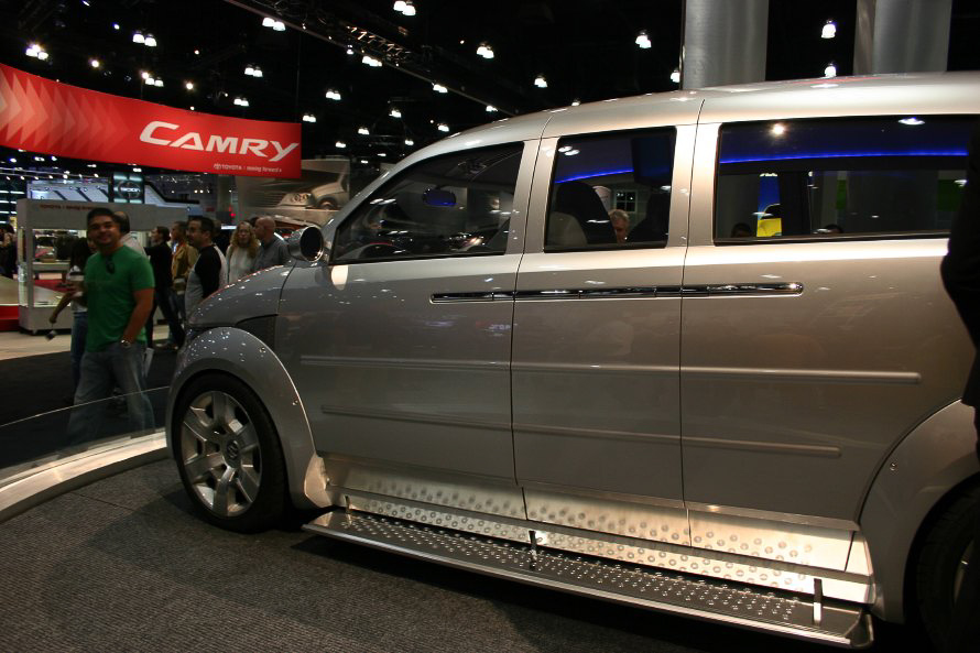 Image #97, Original la39, January 06, 2006, 1/30 sec at f / 5.6, , , ISO 250, 