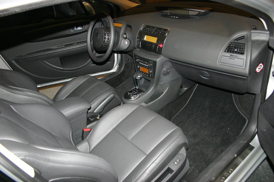 Image #73, Original la50, January 06, 2006, 1/60 sec at f / 4.0, , , ISO 400, 