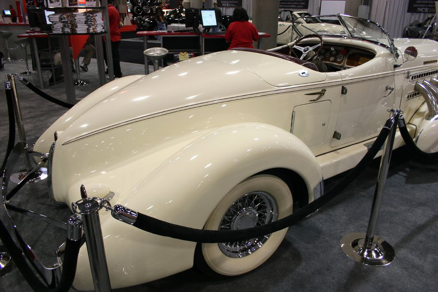 Image #46, Original la61, January 06, 2006, 1/15 sec at f / 5.6, , , ISO 400, 