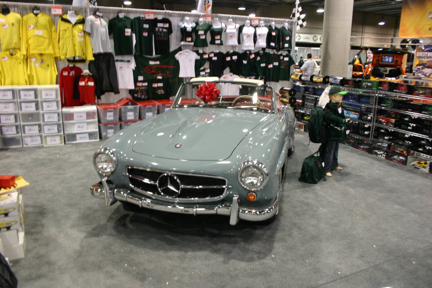 Image #38, Original la65, January 06, 2006, 1/8 sec at f / 5.6, , , ISO 400, 